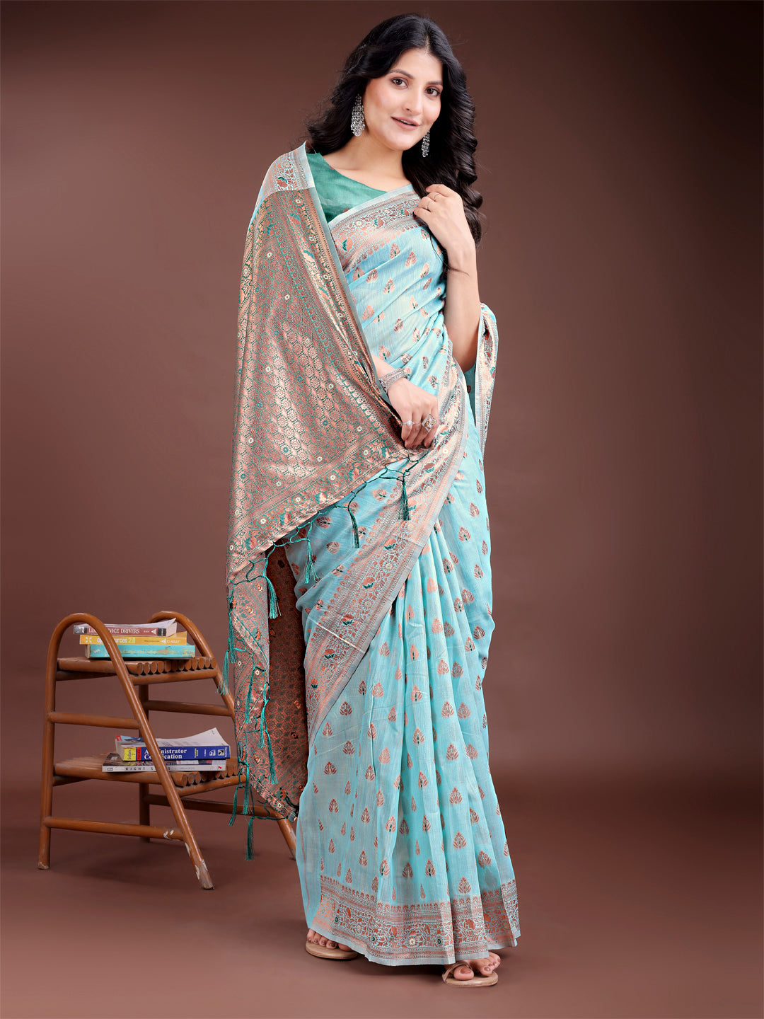 Astita Elegant Sea Green Cotton Saree with Contrast Pallu - Perfect Blend of Tradition & Comfort