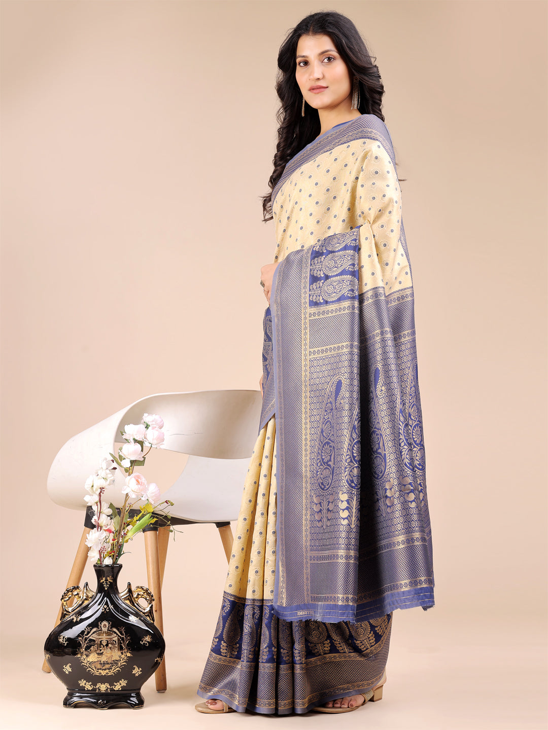 Astita Cream & Navy Blue Banarasi silk Woven Zari Work Traditional Tassel Saree - Distacart