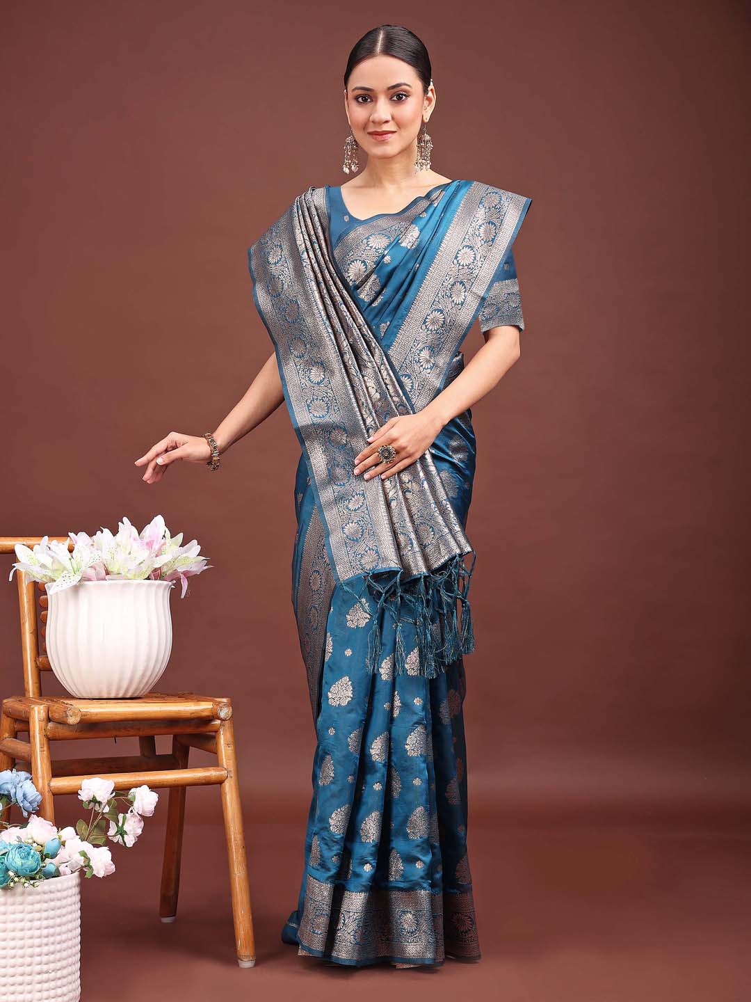 Shree Shyam Fashion Royal Blue Banarasi Silk Saree with Zari Weaving - A Timeless Tale of Elegance - Distacart