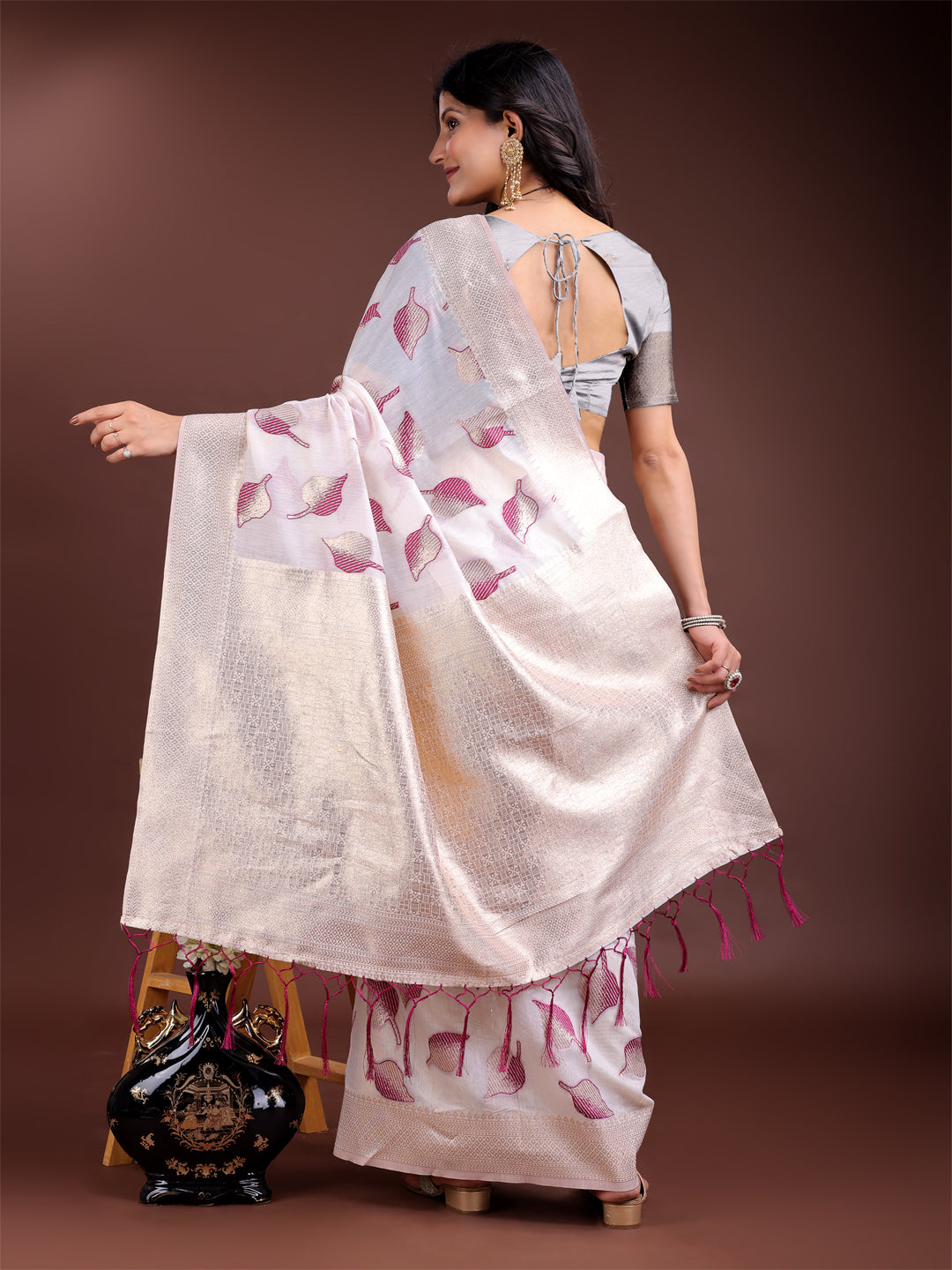 Astita White & Purple Cotton Woven Zari Work Traditional Tassel Saree - Distacart