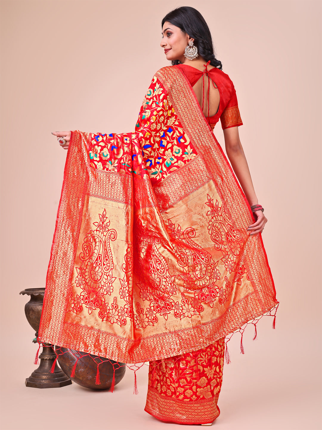 Astita Majestic Red Silk Saree with Gold Zari & Floral Design - Perfect for Festive & Traditional Occasions - Distacart