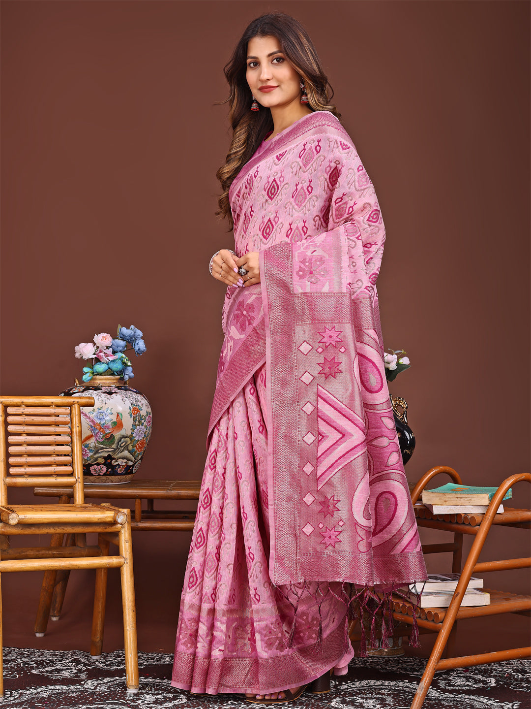 Astita Grace in Every Thread: Pink Patola Linen Cotton Saree Woven with Cultural Elegance - Distacart