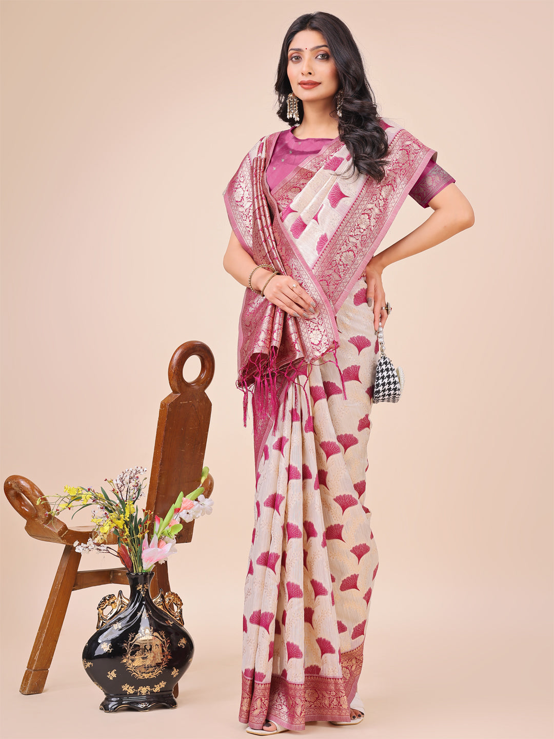 Astita Elegant Off-White & Magenta Linen Cotton Saree with Zari Woven Border and Pallu - Soft Lightweight Saree for Daily,Festive & Office Wear - Distacart