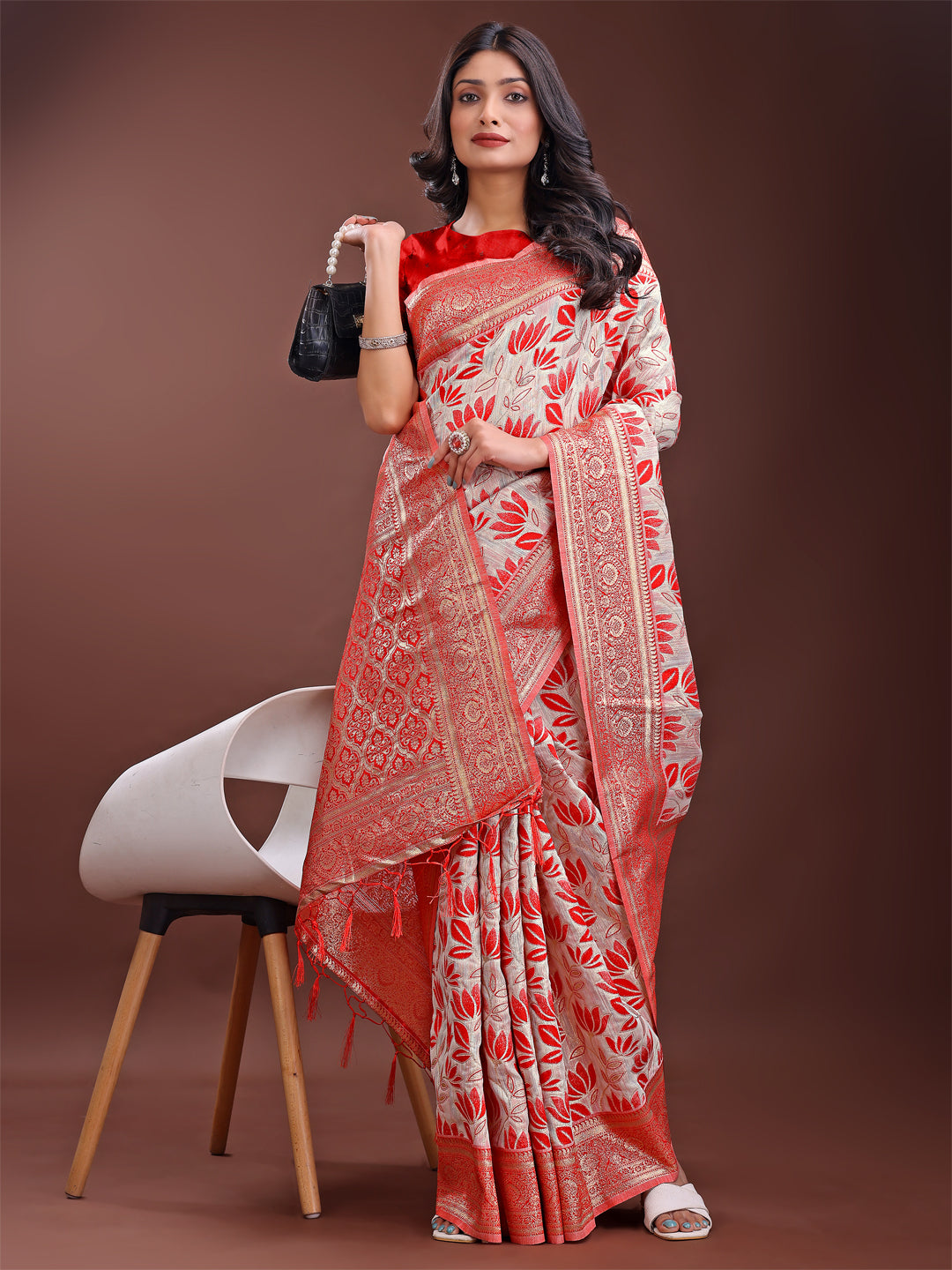Astita Stunning Beige & Red Linen Saree with Floral Print and Rich Zari Pallu - Festive & Traditional Wear - Distacart