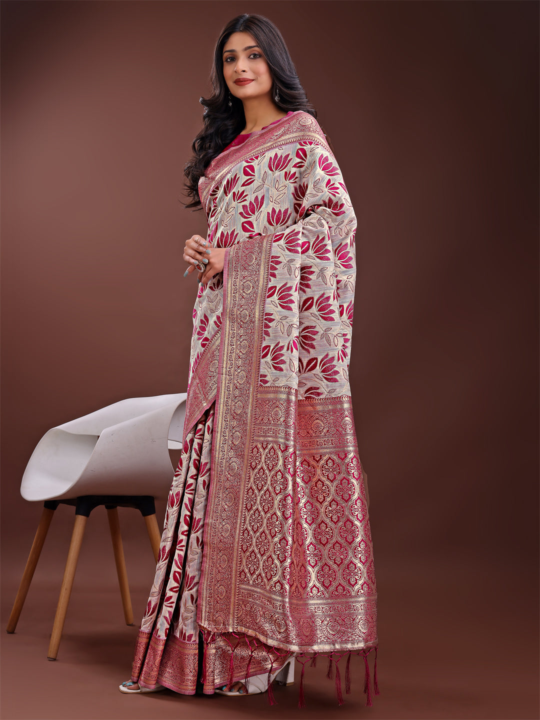 Astita Stunning Beige & Purple Linen Saree with Floral Print and Rich Zari Pallu - Festive & Traditional Wear - Distacart