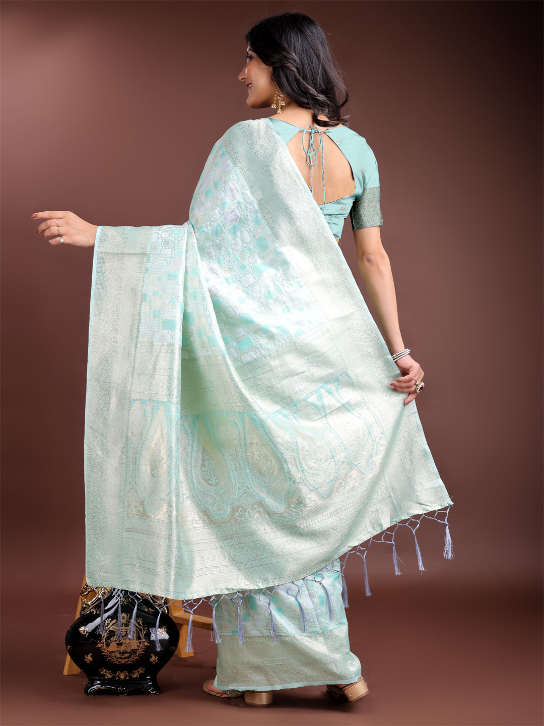 Astita Sea Green Linen Cotton Saree - Elegant Simplicity for Everyday Grace