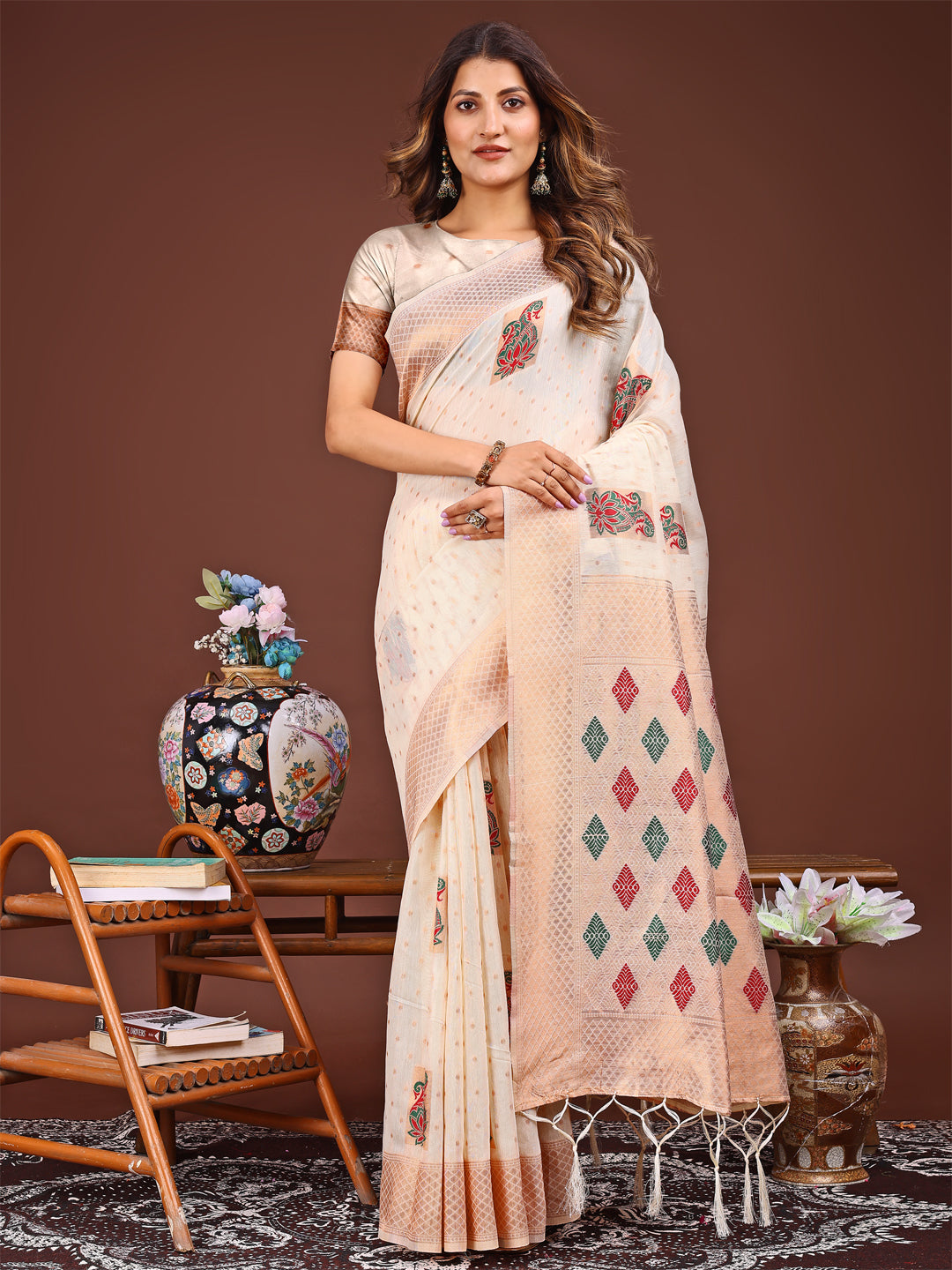 Astita White Jacquard Saree with Tassels - Radiate Soft Elegance and Timeless Beauty - Distacart