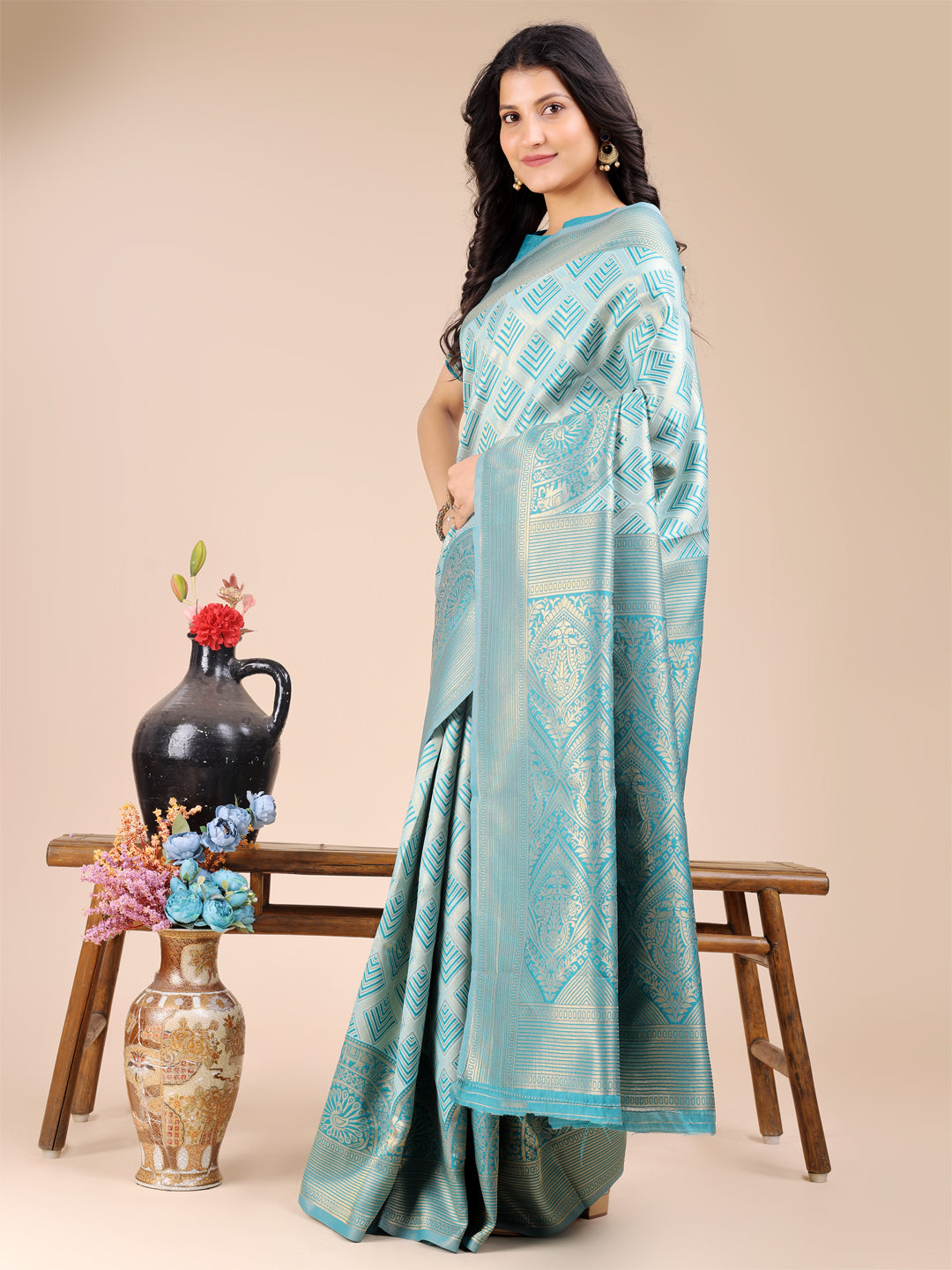 Astita Sea Green Banarasi silk Woven Zari Work Traditional Tassel Saree - Distacart