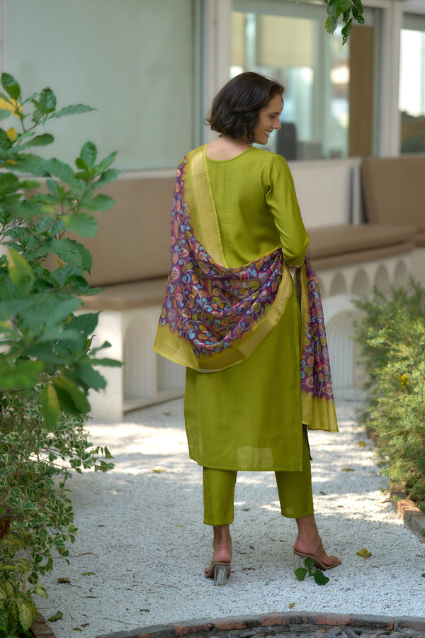 Avantini Women's Cotton Light Green Embroidered Kurta Pant With Dupatta