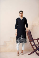 Thumbnail for Avantini Women's Viscose Rayon Black Embroidery Kurti - Distacart