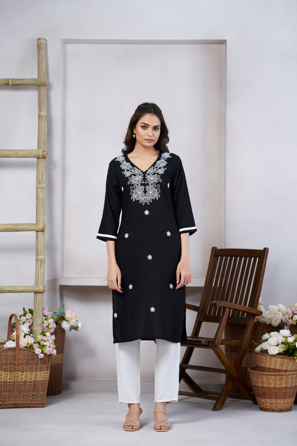Avantini Women's Viscose Rayon Black Floral Embroidery Kurti