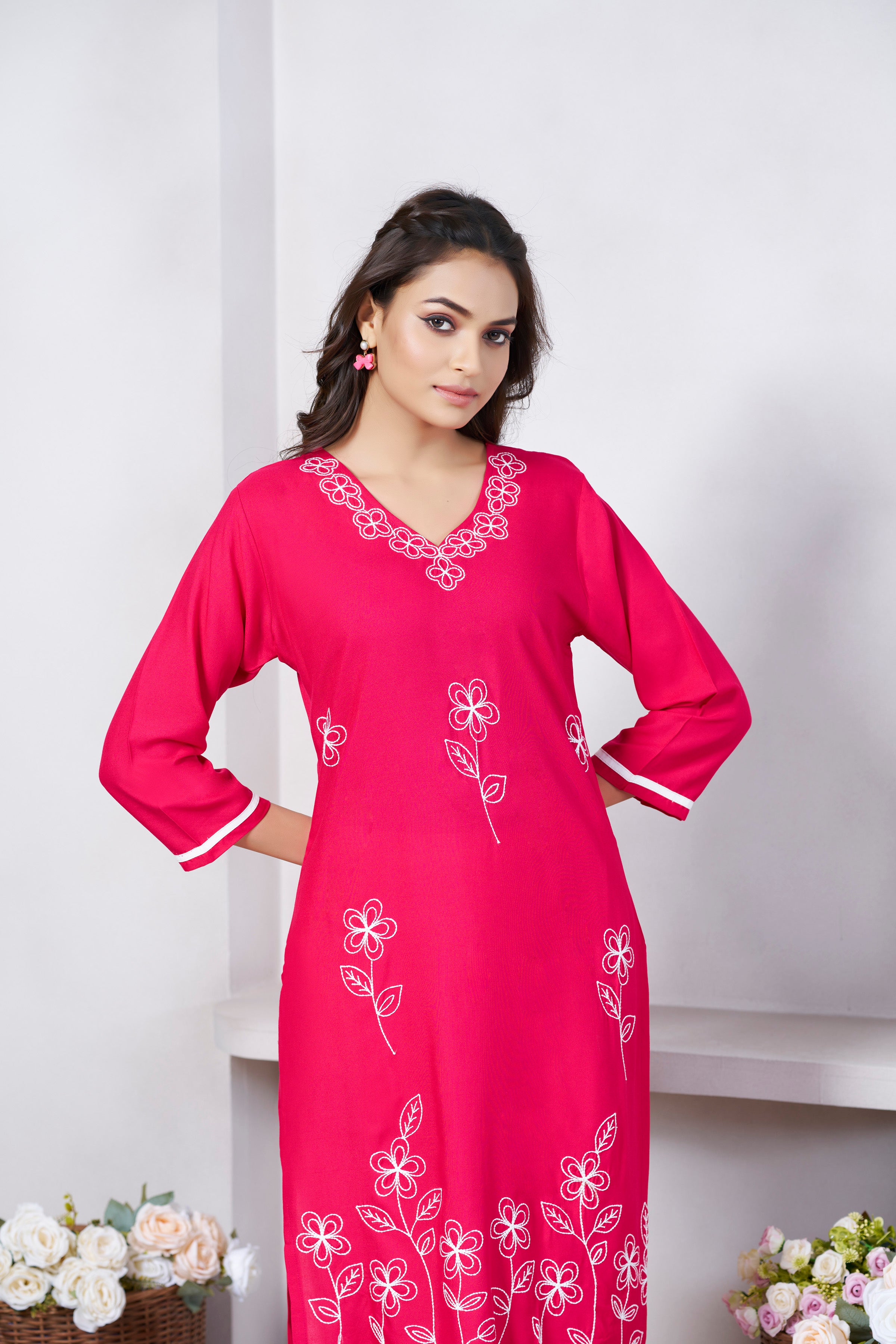 Avantini Women's Viscose Rayon Pink Floral Embroidery Kurti - Distacart