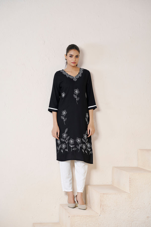 Avantini Women's Viscose Rayon Black Floral Embroidery Kurti