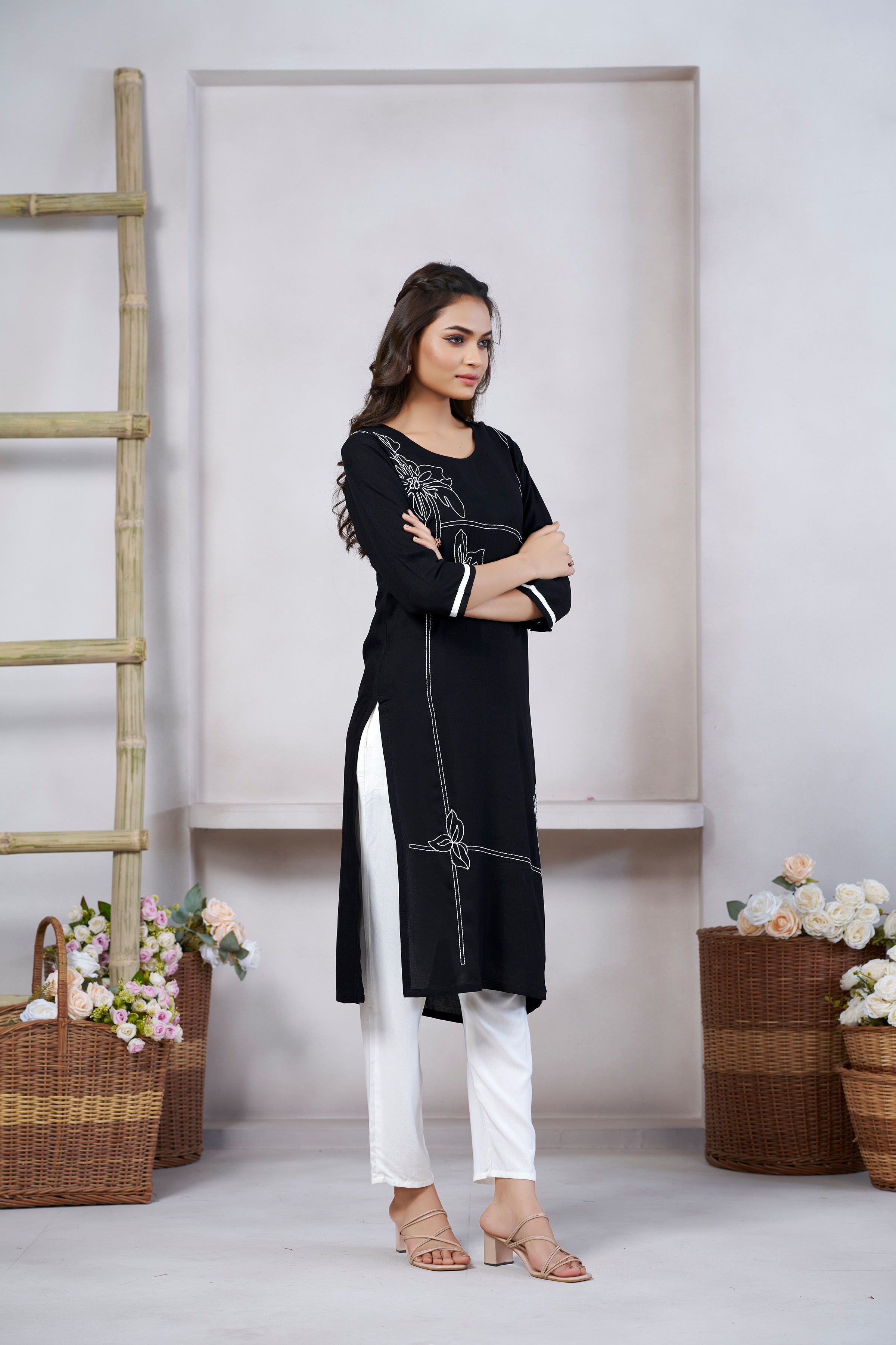 Avantini Women's Viscose Rayon Black Floral Embroidery Kurti - Distacart
