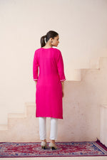 Thumbnail for Avantini Women's Viscose Rayon Pink Floral Embroidery Kurti - Distacart