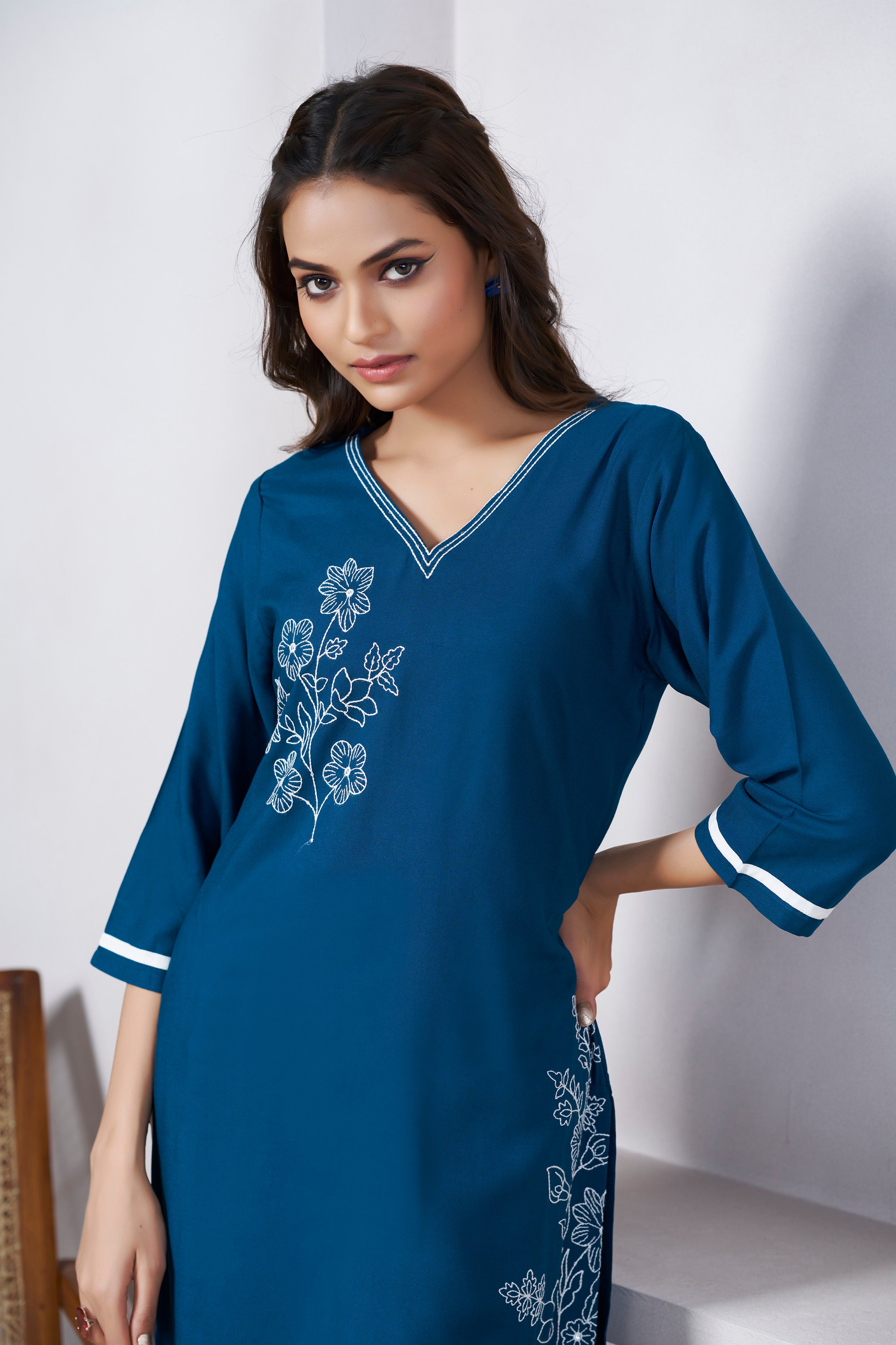 Avantini Women's Viscose Rayon Rama Floral Embroidery Kurti - Distacart