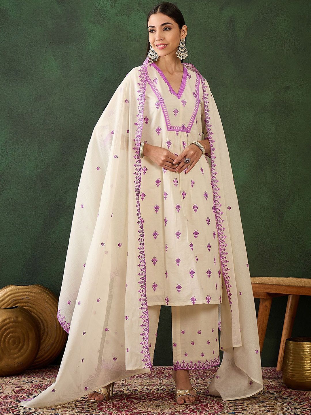 Sangria Purple Floral Embroidered Thread Work Pure Cotton Kurta & Palazzos With Dupatta
