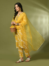Thumbnail for Myshka Women's Yellow Printed Cotton Straight Party Kurta Set With Dupatta - Distacart