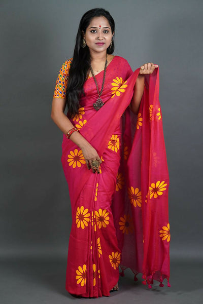Exclusive Collection Red Pure Cotton Saree With Sunflower Design