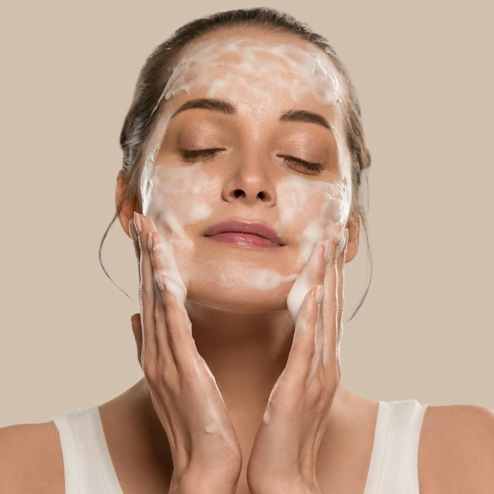 Ivory Natural Face Glow Face Wash For A Luminous, Radiant Complexion - Distacart