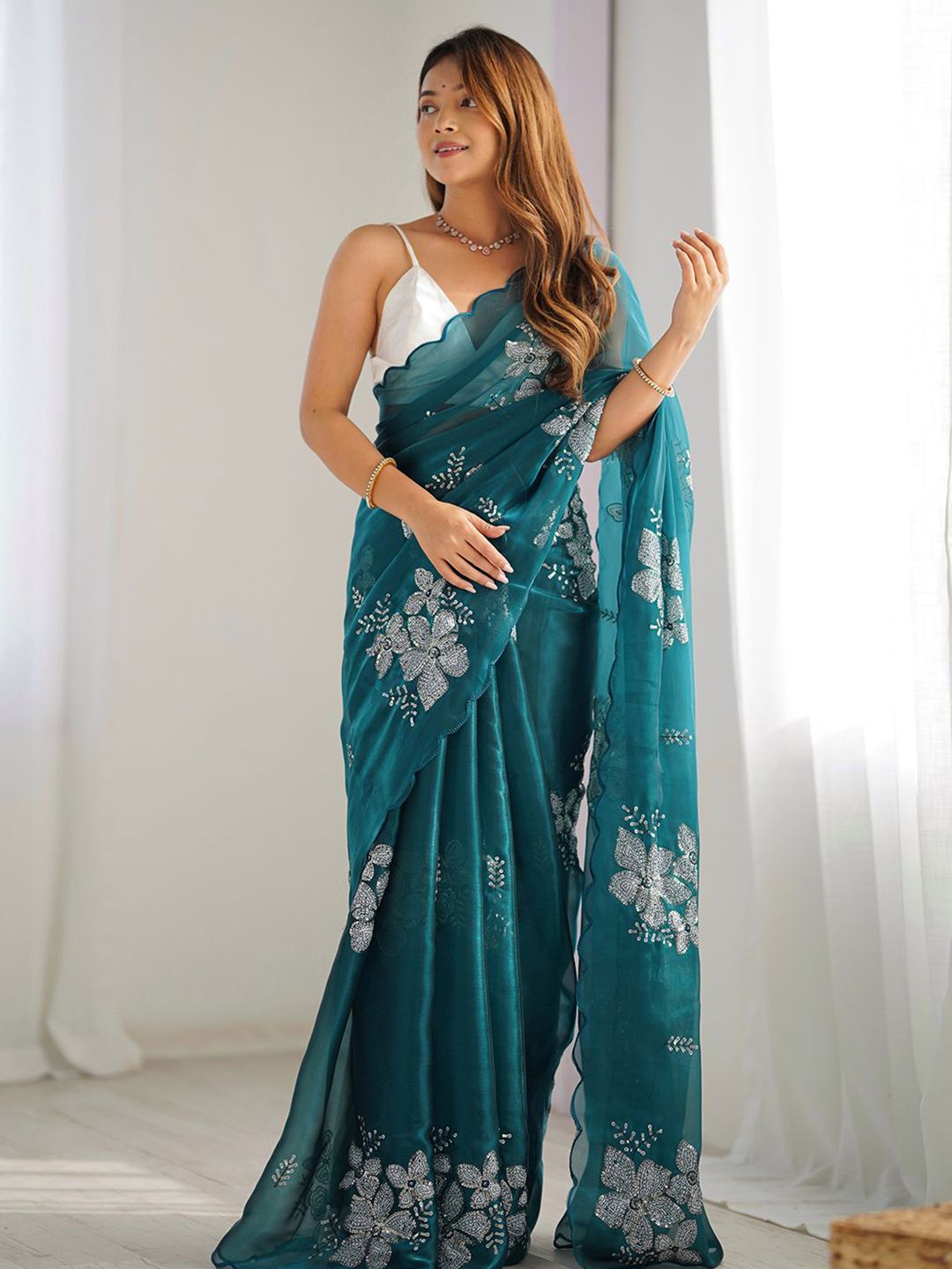 Mitera Floral Embroidered Silk Blend Saree - Distacart