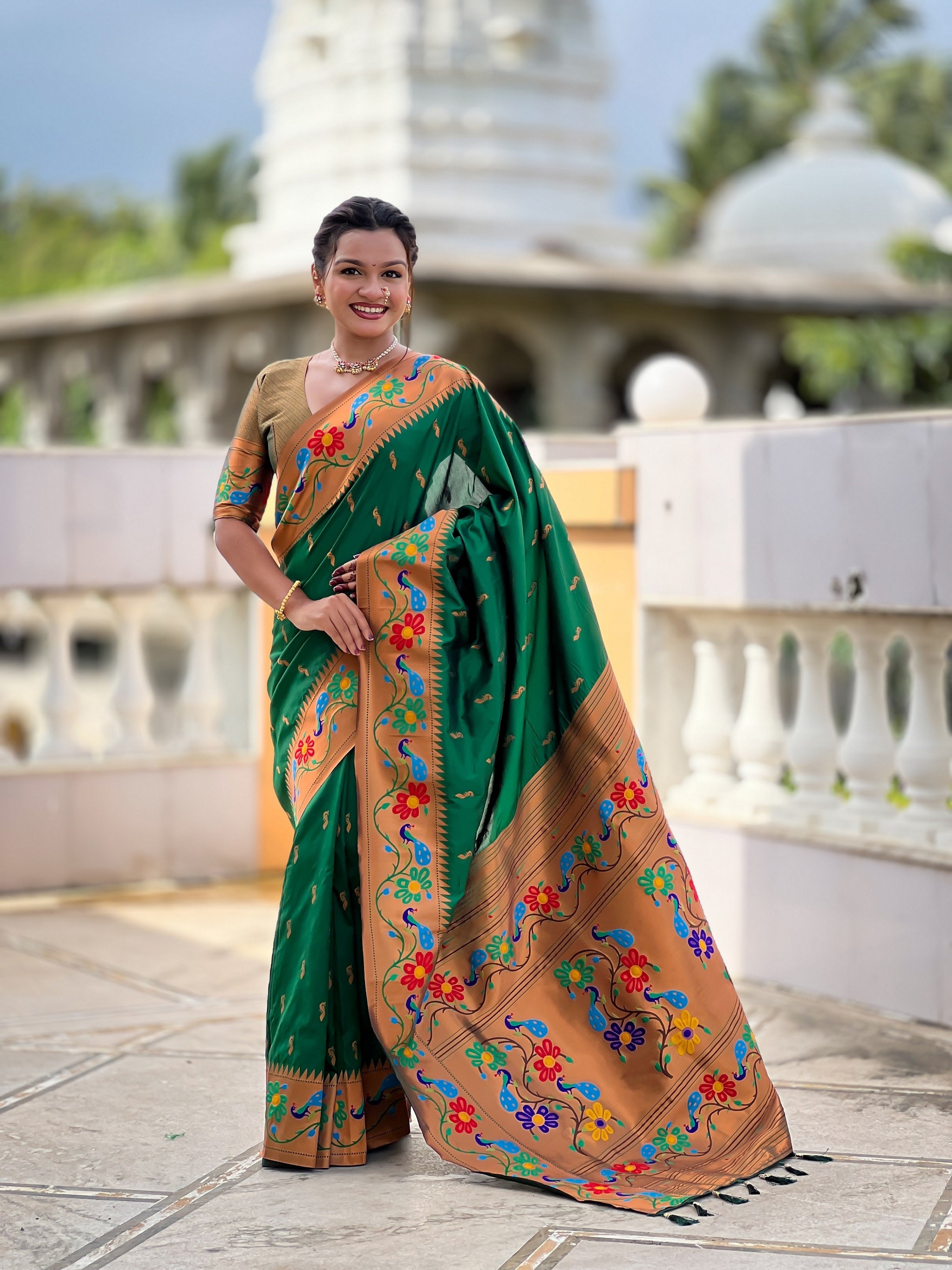 Vedant Vastram Soft Litchi Silk Paithani Jacquard Saree - Green - Dista