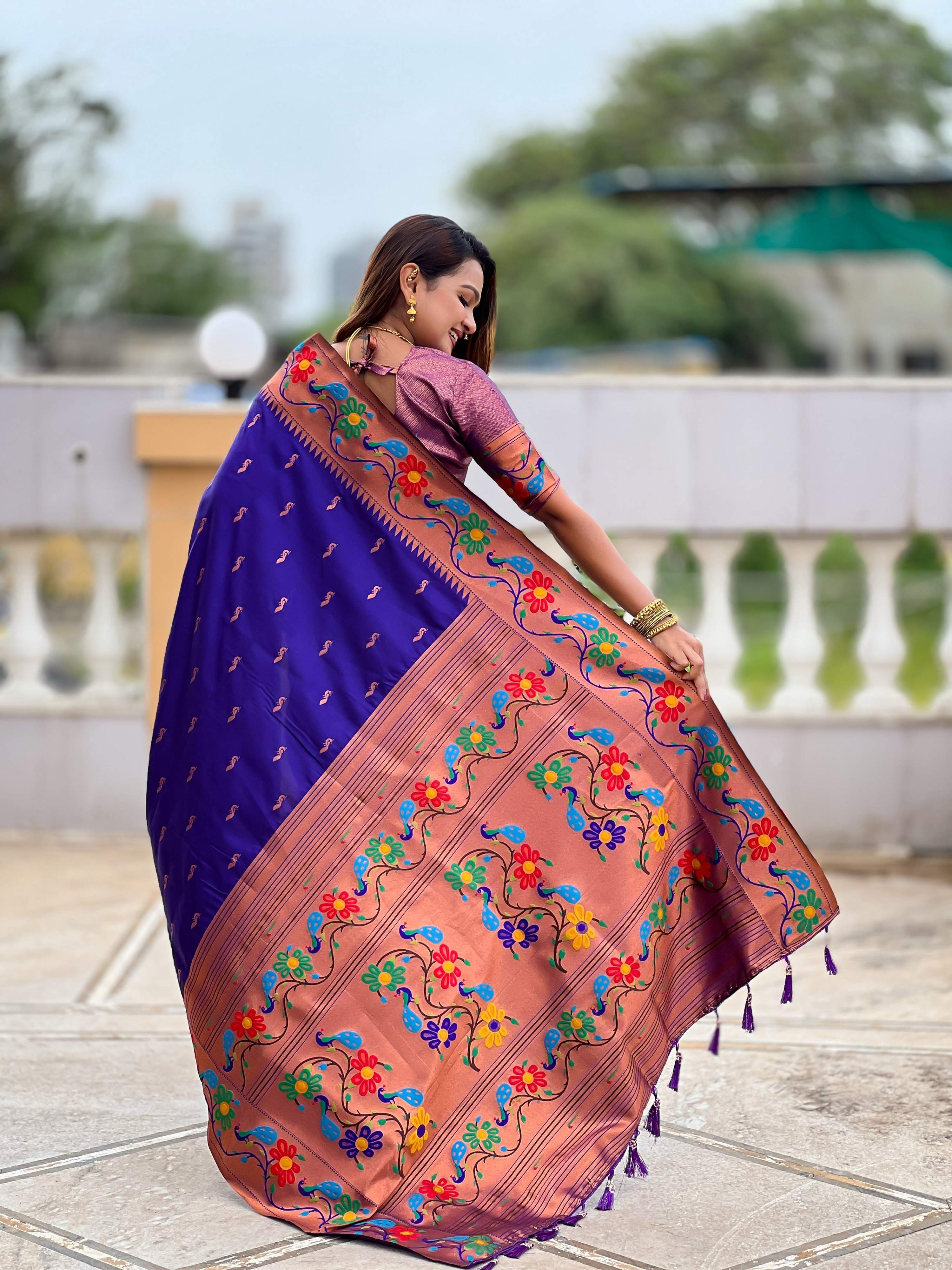 Vedant Vastram Soft Litchi Silk Paithani Jacquard Saree - Violet - Dista