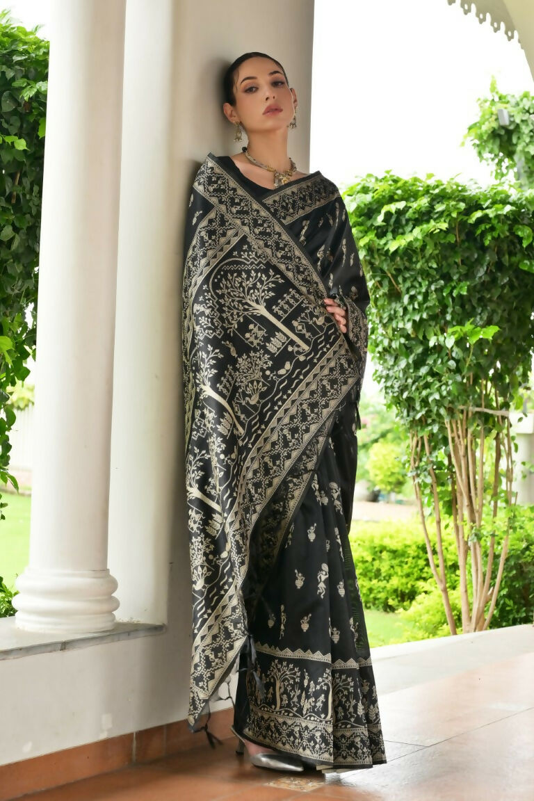 Vishnu Weaves Women's Black Handloom Raw Silk Thread Weaving Saree with Blouse