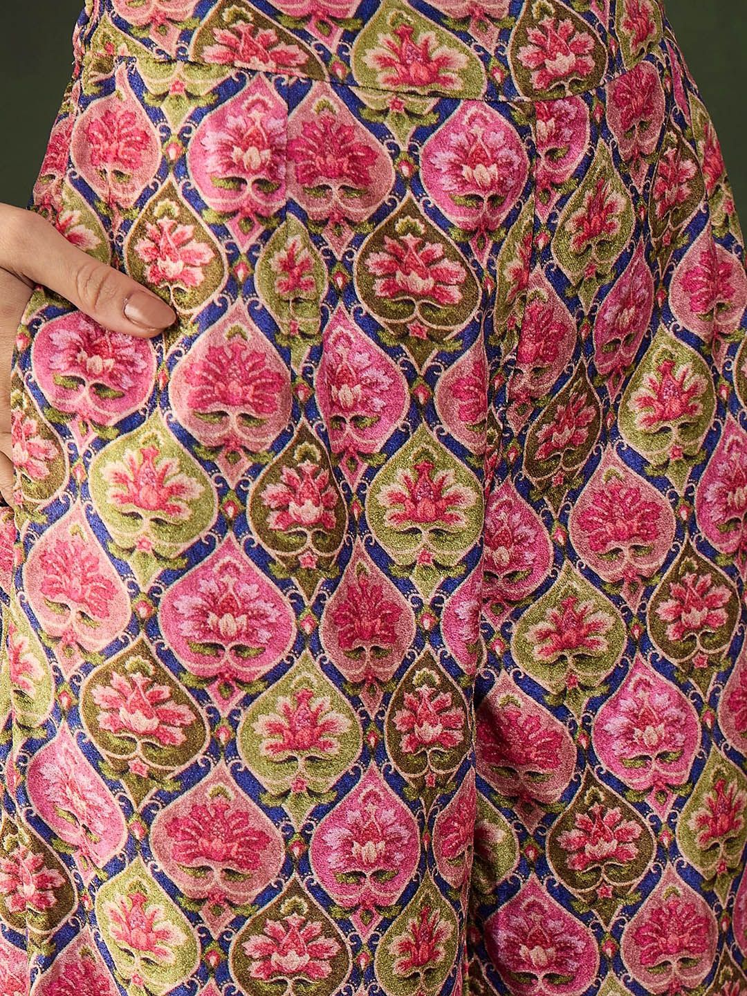 Sangria Printed Straight Kurta & Trouser With Dupatta