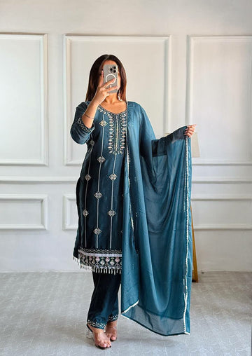 Prazu Fashion Rama Georgette Embroidered Salwar Suit - Distacart