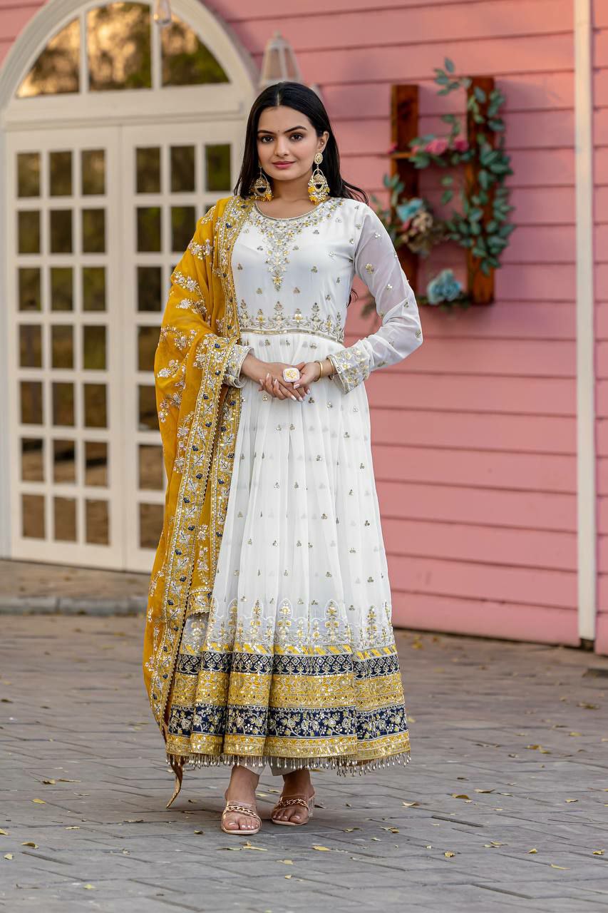 Prazu Fashion Off White Georgette Embroidered Anarkali Suit