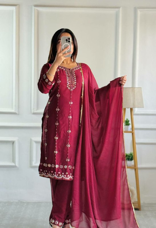 Prazu Fashion Maroon Georgette Embroidered Salwar Suit - Distacart