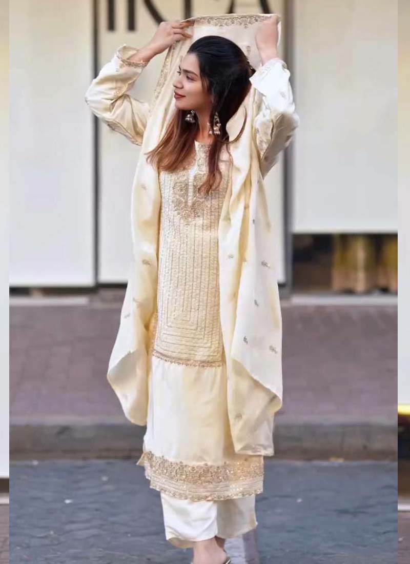 Prazu Fashion White Georgette Embroidered Salwar Suit