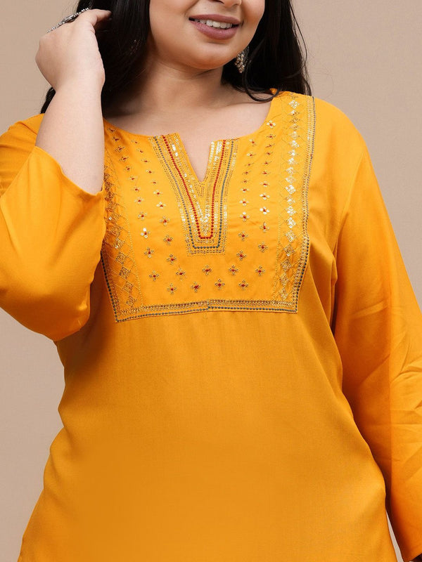 Sztori Women Flared Sleeves Thread Work Kurta