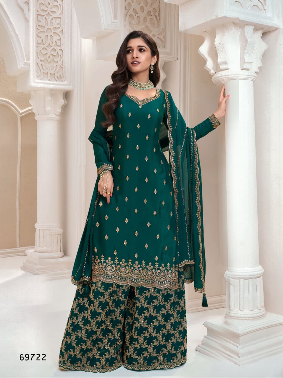 Aarshi Fashions Peacock Green Jacquard Silk Full Stitched Palazzo Sets