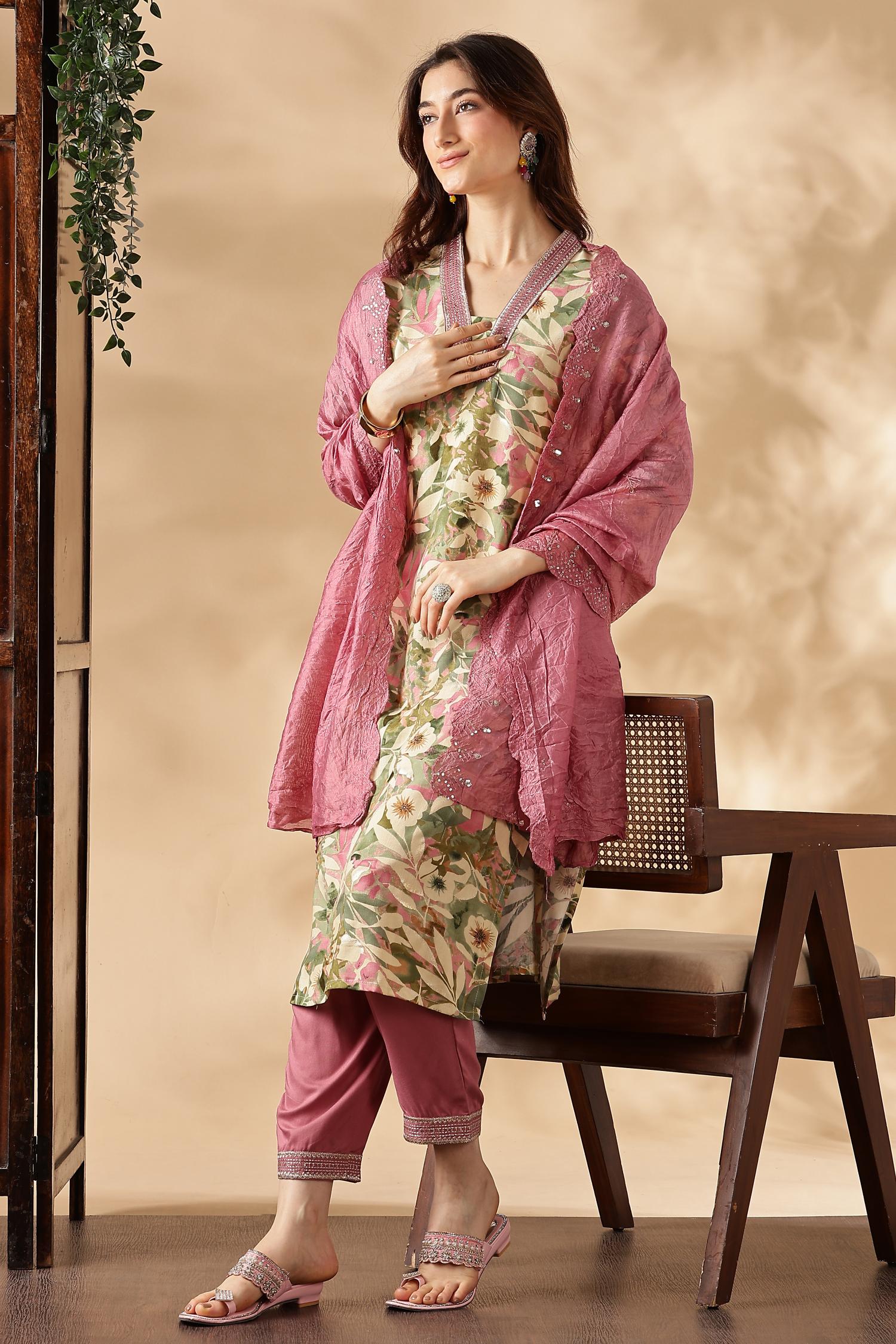 BulBul Aafiya Green Rayon Kurta Set with Dupatta