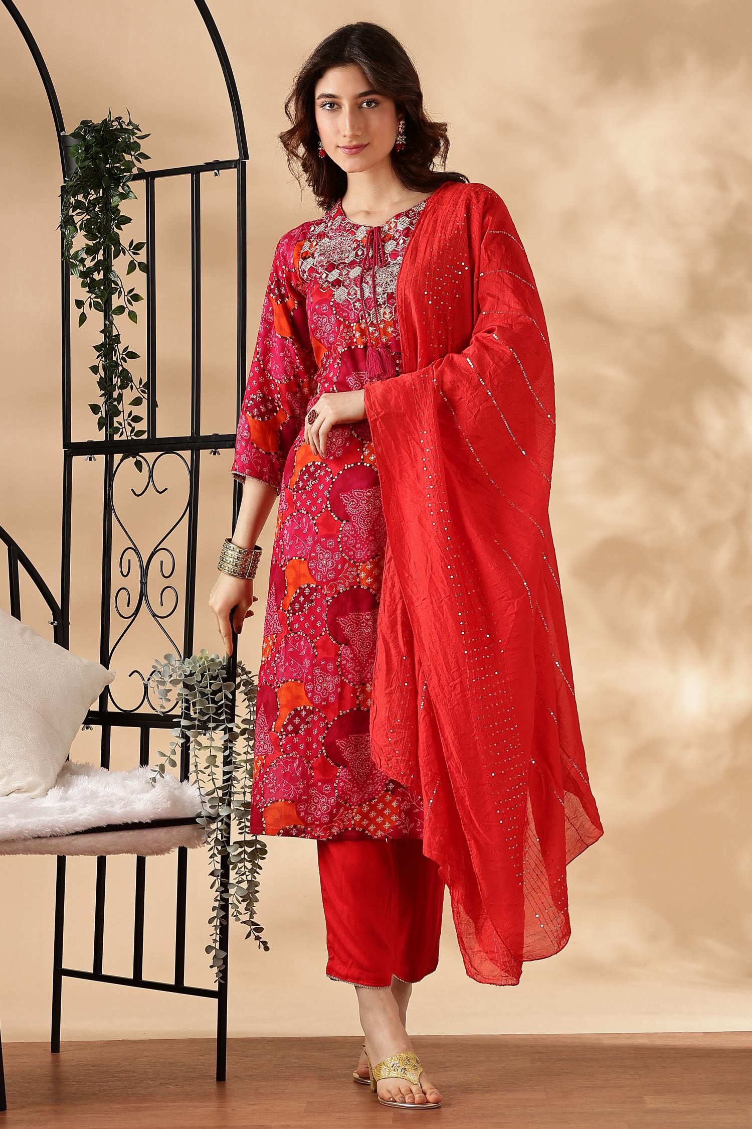 BulBul Kamolika Printed Fuschia Rayon Salwar Suit