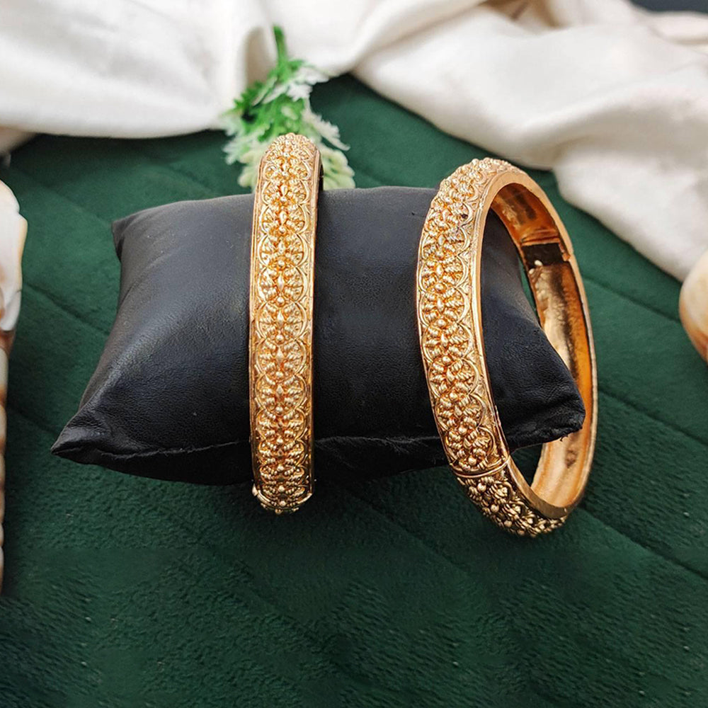 JS Fashion Traditional Stone Studded Antique Bangle Set - Dista