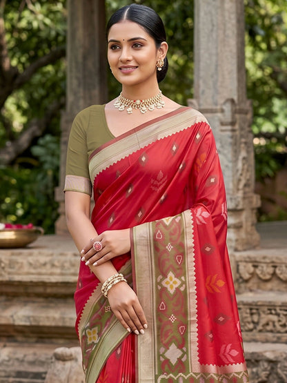 Shree Shyam Fashion Red Soft Silk Saree - Dista