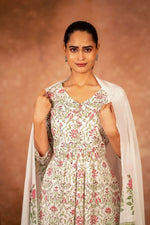 Thumbnail for Joban Fashion Green Pink Hand Block Printed Cotton Suit Set - Distacart