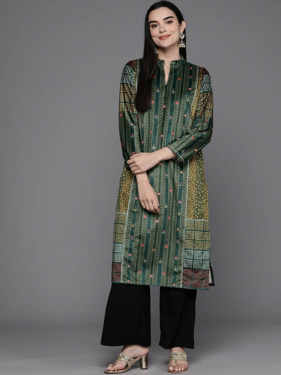 Ahalyaa Women Printed Gotta Patti Velvet Kurta - Green Color - Distacart