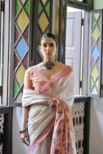 Thumbnail for Vishnu Weaves Women's Maroon Muga Cotton Saree with Blouse - Distacart