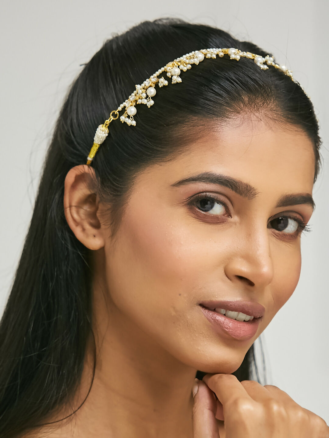 Nuyug 22K Gold-Plated Kundan & Pearl Studded Matha Patti Head Jewellery