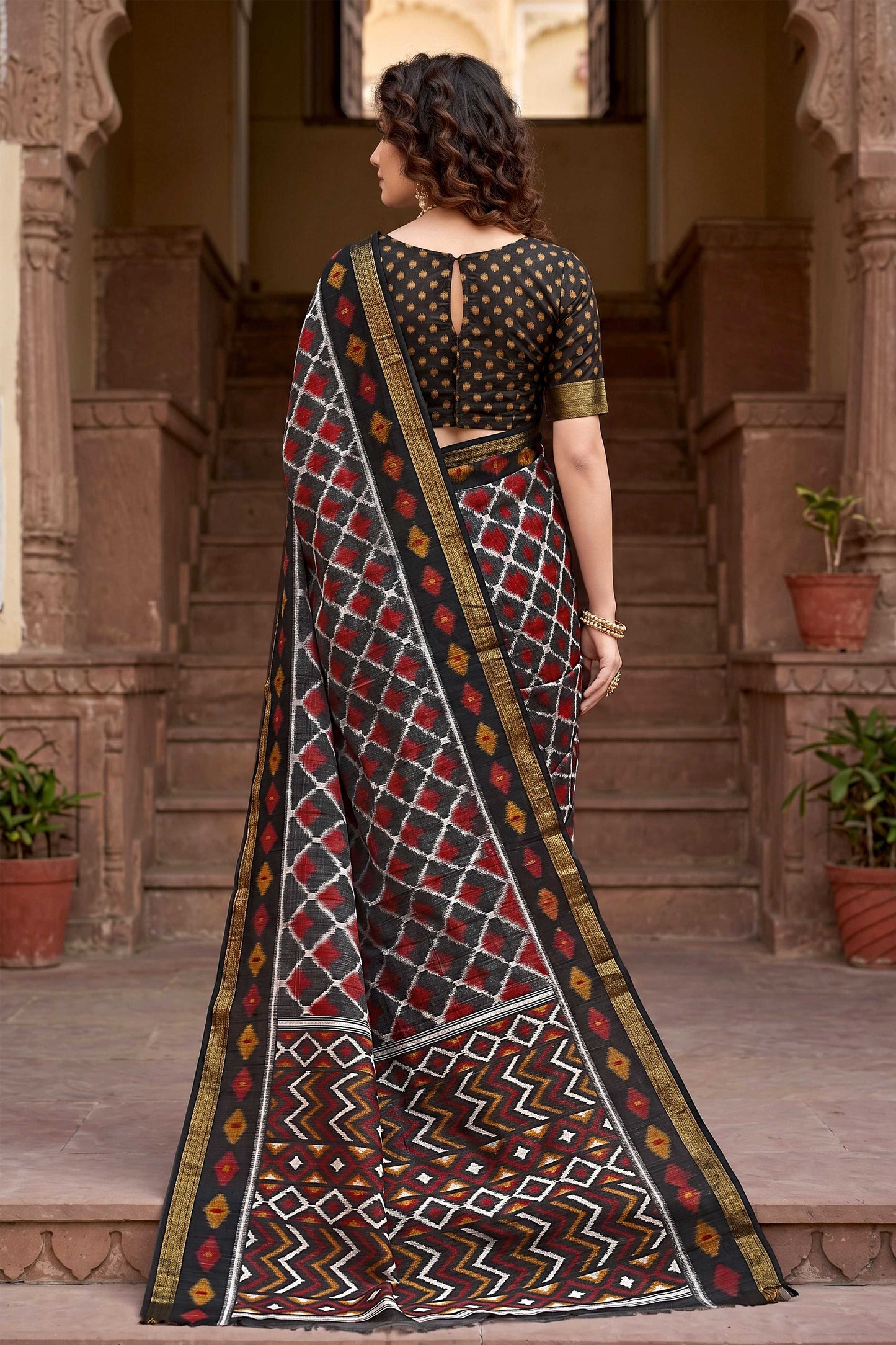 Sangam Prints Gray Cotton Print Woven Work Traditional Saree - Dista