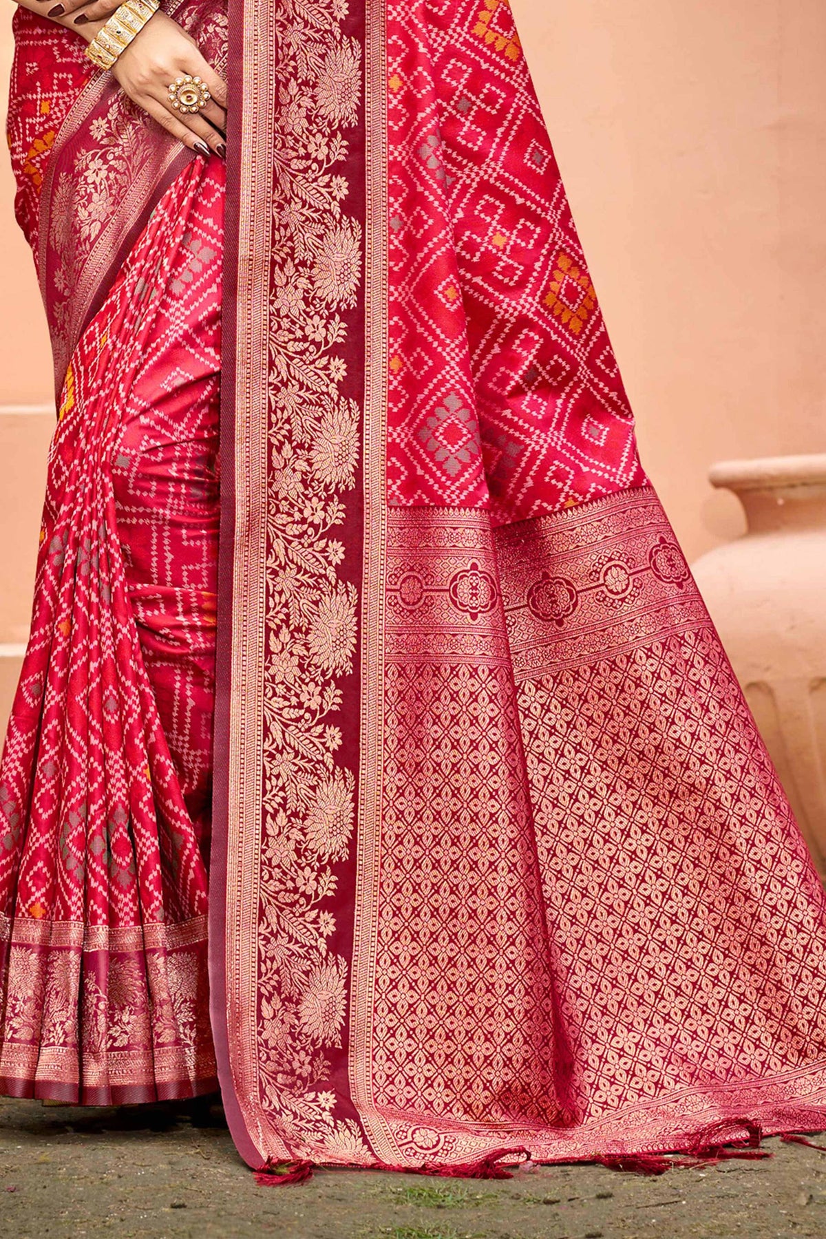 Sangam Prints Bright Red Soft Silk Woven Work Traditional Saree - Dista