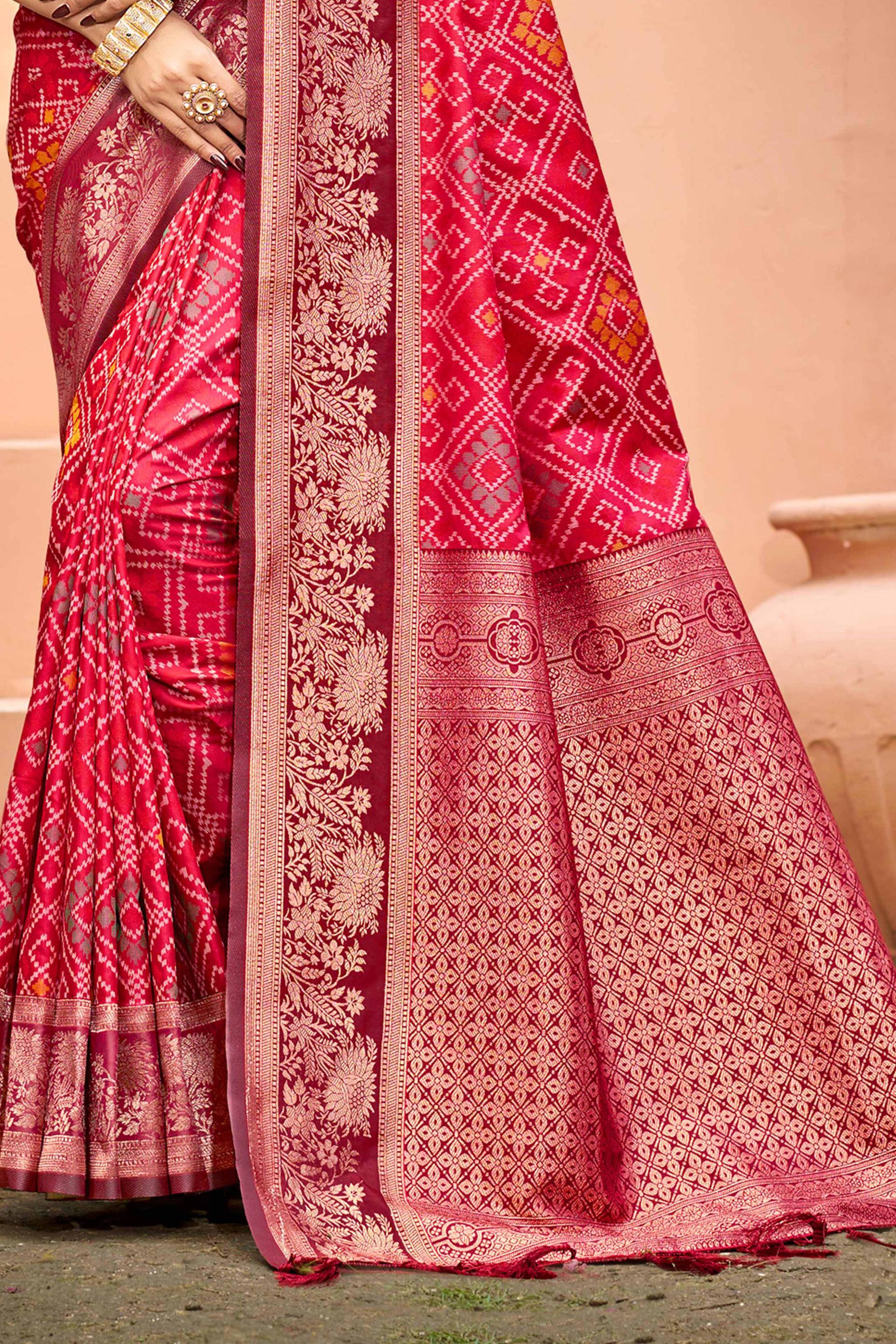Sangam Prints Bright Red Soft Silk Woven Work Traditional Saree - Dista