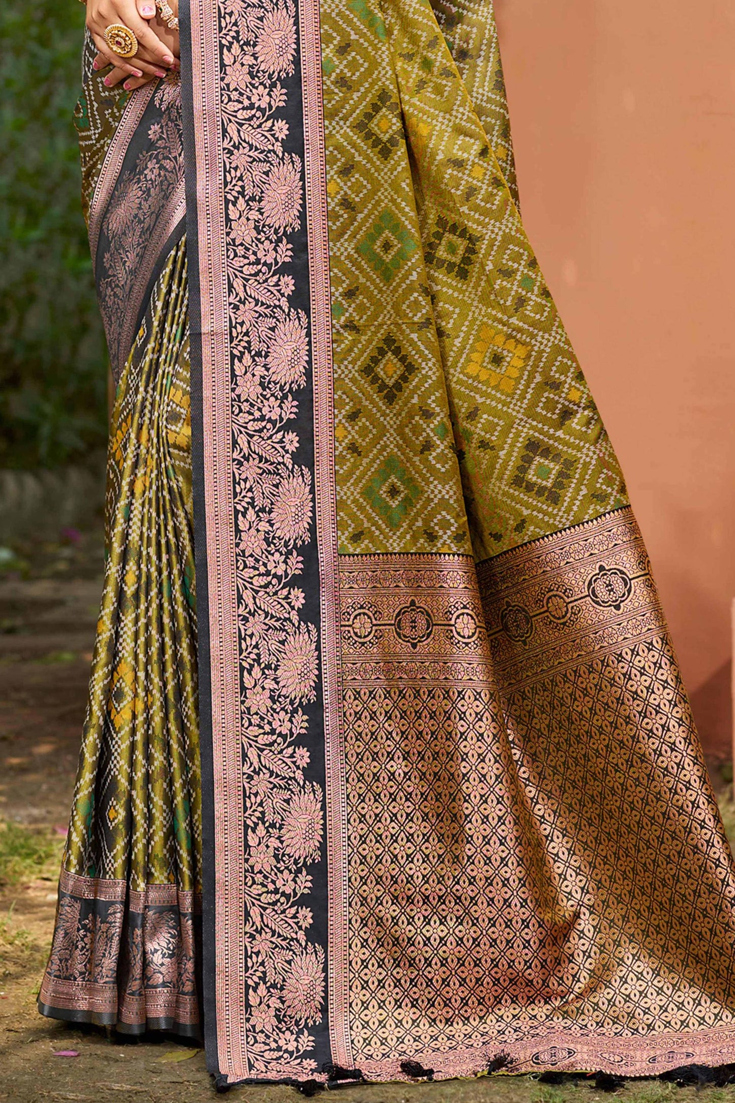 Sangam Prints Olive Green Soft Silk Woven Work Traditional Saree - Dista