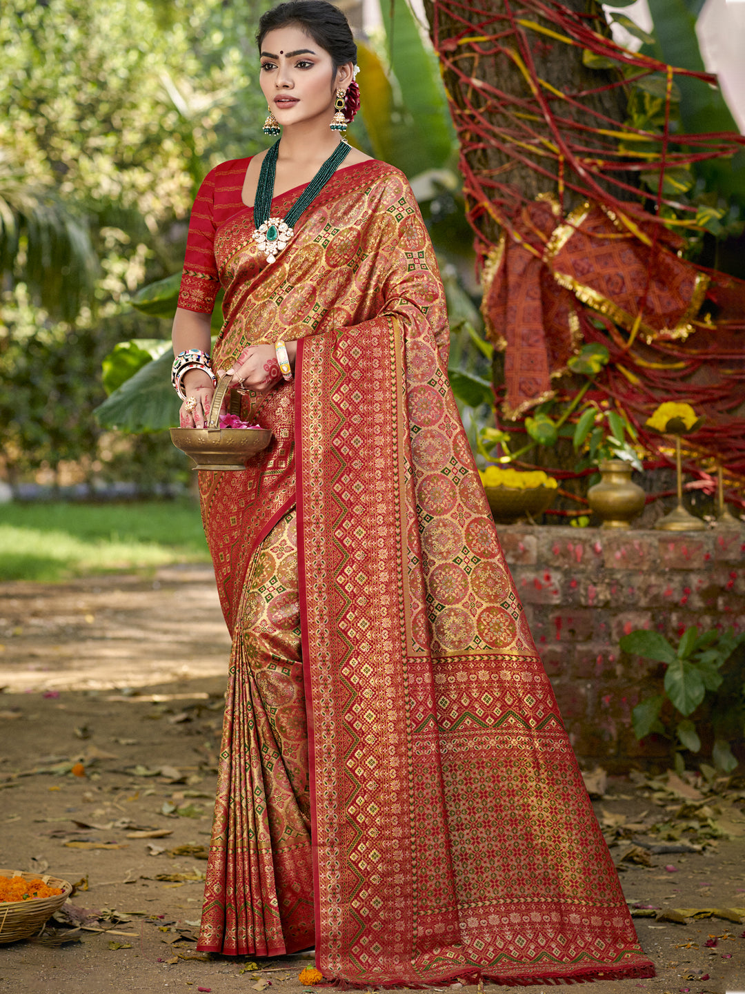 Sangam Prints Golden Silk Woven Work Traditional Saree