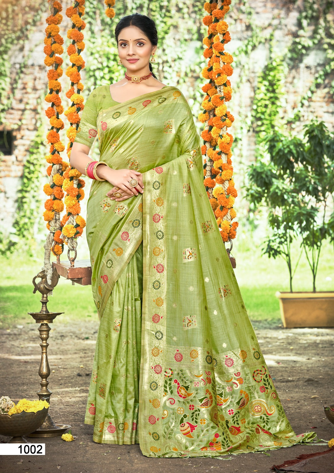 Prazu Fashion Green Assam Silk Weaving Wedding Wear Saree