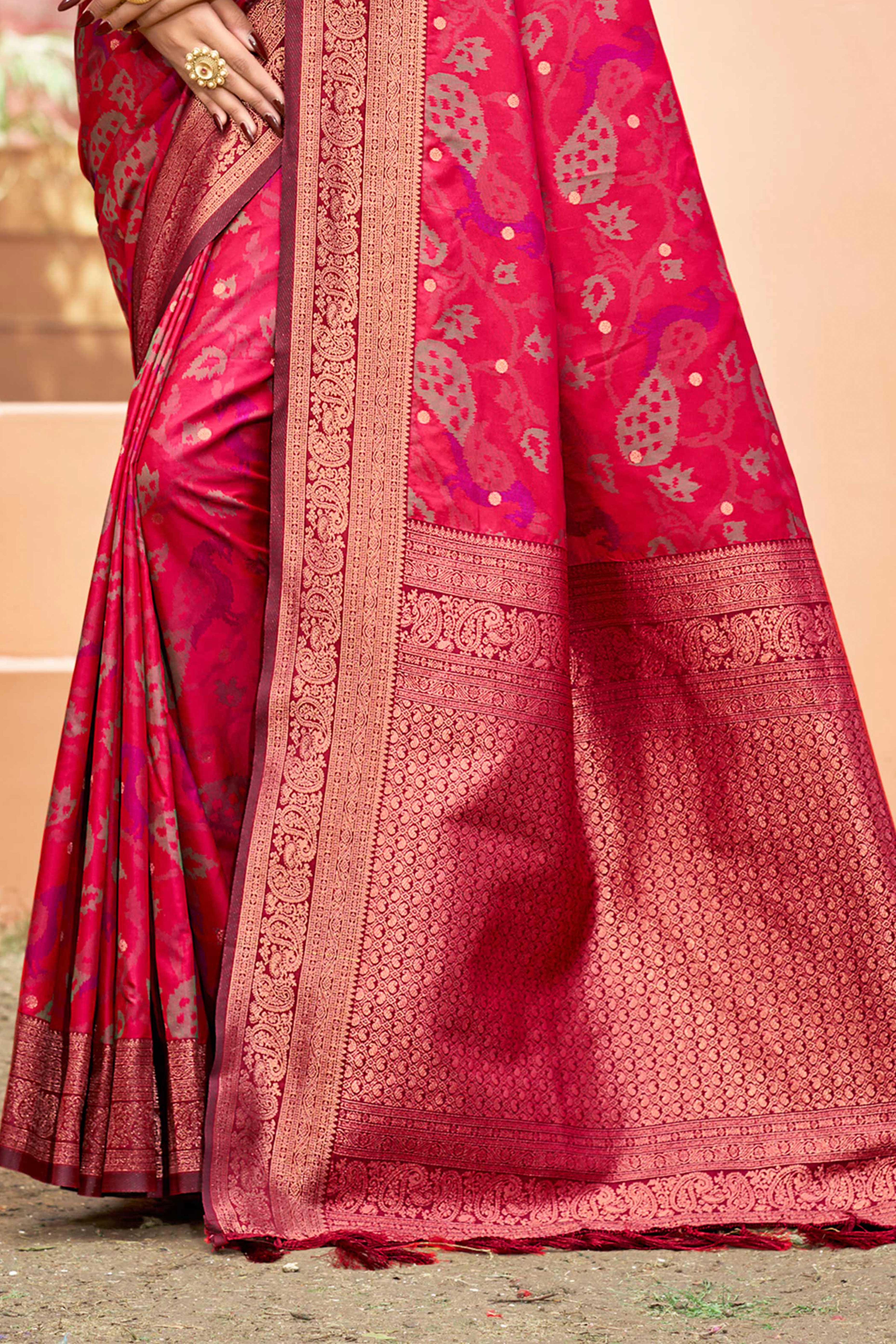 Sangam Prints Rani Pink Soft Silk Woven Work Traditional Saree - Dista